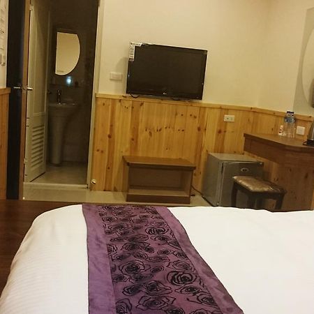 Sun Moon Lake Crystal B&B Nantou Esterno foto