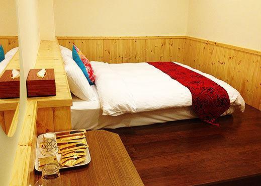 Sun Moon Lake Crystal B&B Nantou Camera foto
